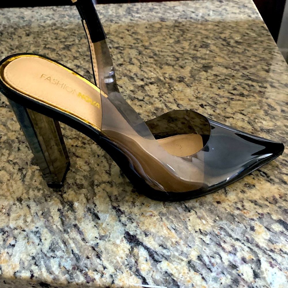 Fashion Nova Black Square Heel Pumps